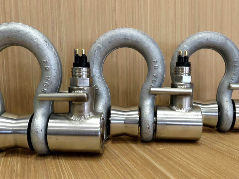 1te-submersible-load-shackles