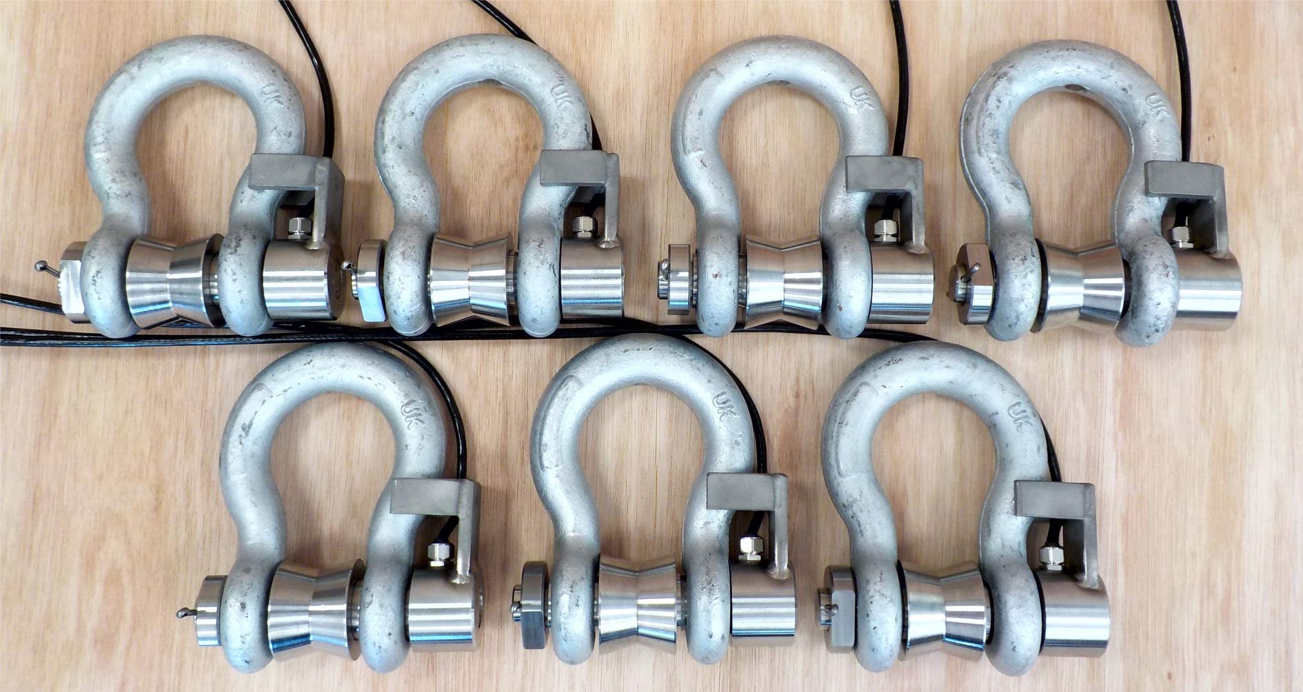 65-tonne-cabled-load-shackles